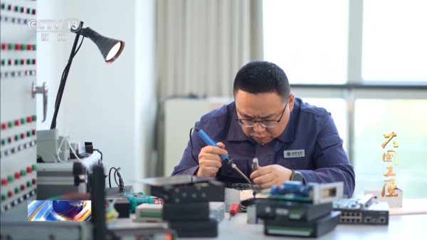 旺源配资 欧洲遭遇大停电时，万里之外的一位浙江电力工人上了“热搜”